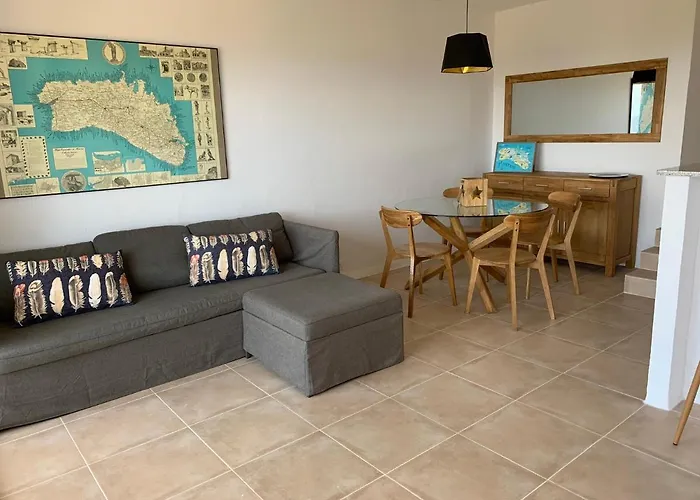 Apartamento A Estrenar Con Vistas Al Mar.