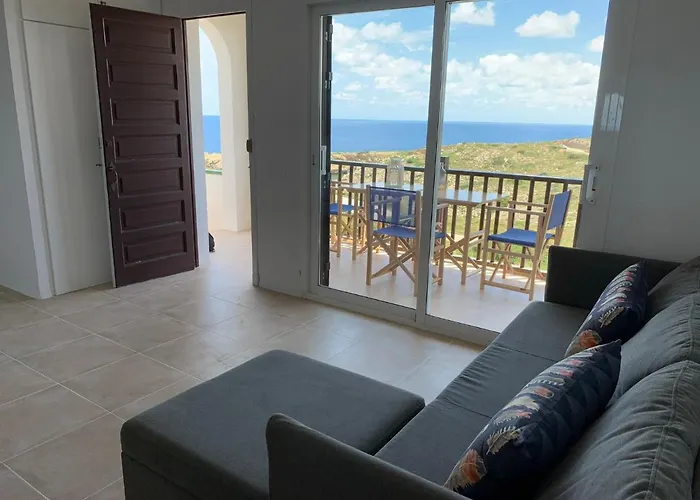 Apartamento A Estrenar Con Vistas Al Mar.